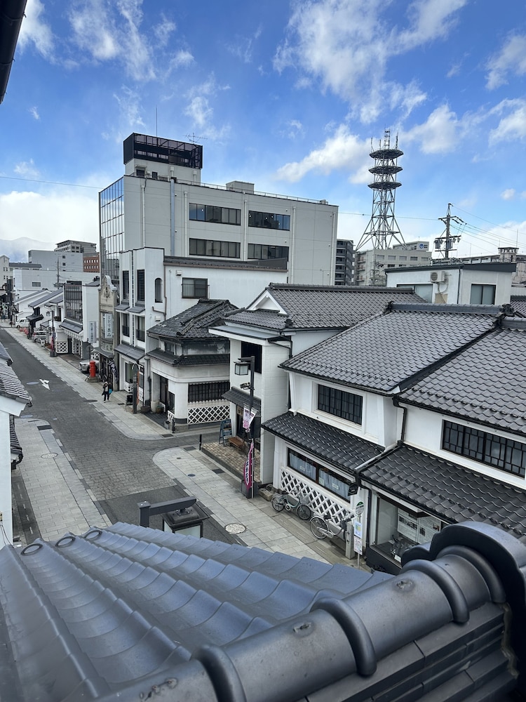 本館シングルベッド浴室付 禁煙 部屋からの景観3 | ぬのや旅館