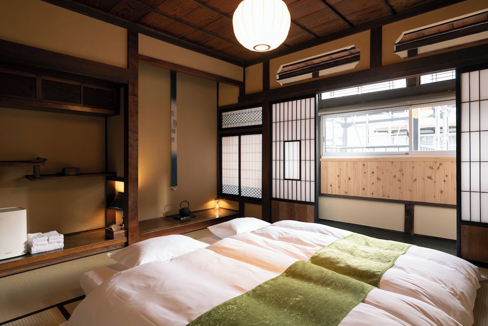本館布団部屋浴室付 禁煙 客室3 | ぬのや旅館