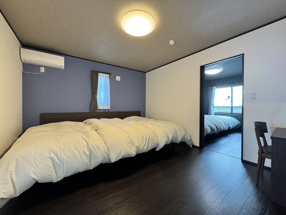 メインイメージ | Windmill Village E-10