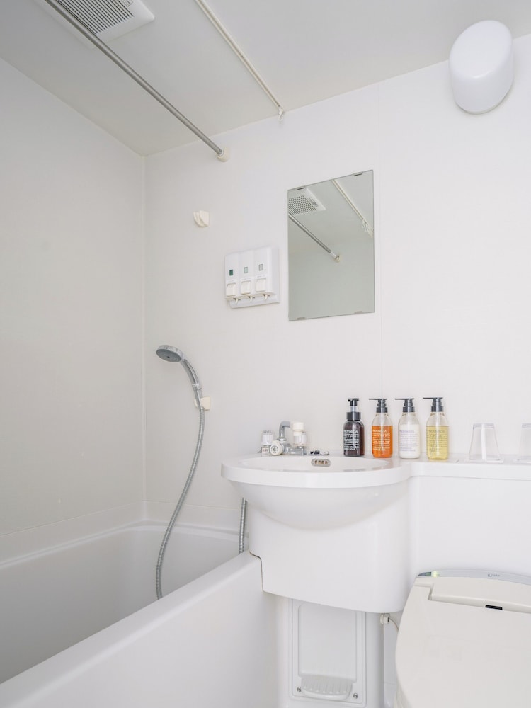 スーペリア ダブルルーム 禁煙 バスルーム0 | ネストホテル石垣マエサトビーチ