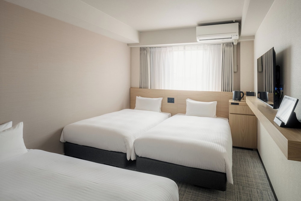 デラックス ツインルーム 禁煙 | ネストホテル石垣マエサトビーチ