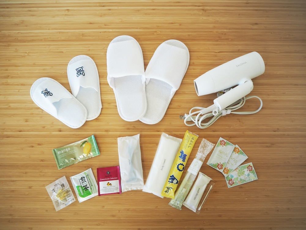 スタンダードルーム　ダブルベッド1台　禁煙　清掃料金別　連泊時の清掃なし 客室の設備とサービス1 | 宮崎マンゴーホテル