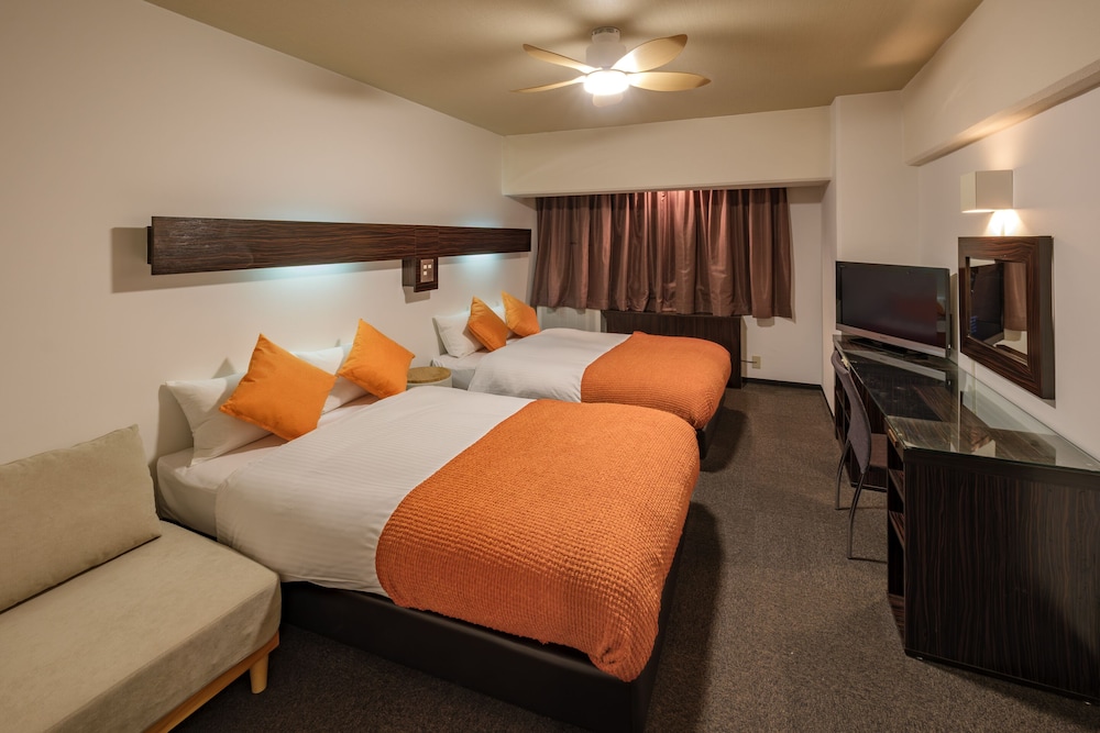 スタンダードルーム　セミダブルベッド2台　禁煙　清掃料金別　連泊時の清掃なし 客室3 | 宮崎マンゴーホテル