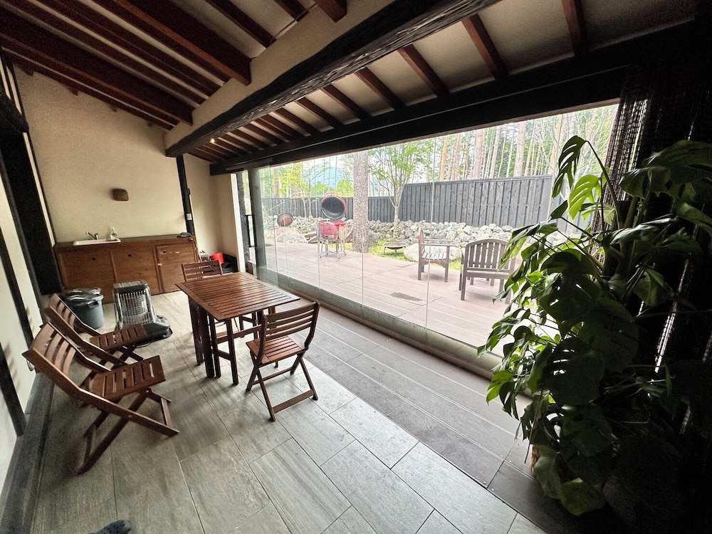 Hanz Outdoor Villa ながや 客室4 | ハンズアウトドアリゾート (旧グランピングヴィラハンズ河口湖)