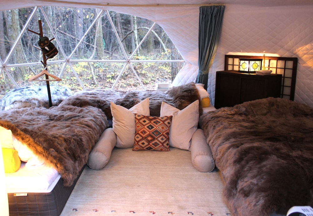 Glamping Hanz Pao (大人3名) 客室3 | ハンズアウトドアリゾート (旧グランピングヴィラハンズ河口湖)