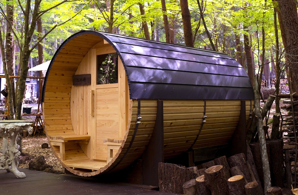サウナ1 | ハンズアウトドアリゾート (旧グランピングヴィラハンズ河口湖)