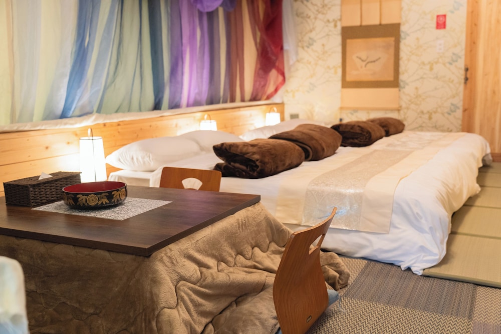 なごみクイーン2ベッド | ウッドデザインパーク瀬戸