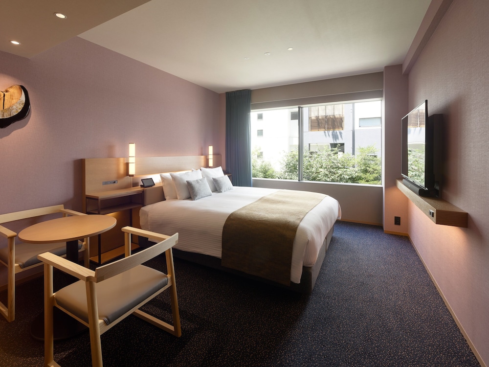 スーペリアキング 2名 禁煙 客室11 | 三井ガーデンホテル京都三条プレミア