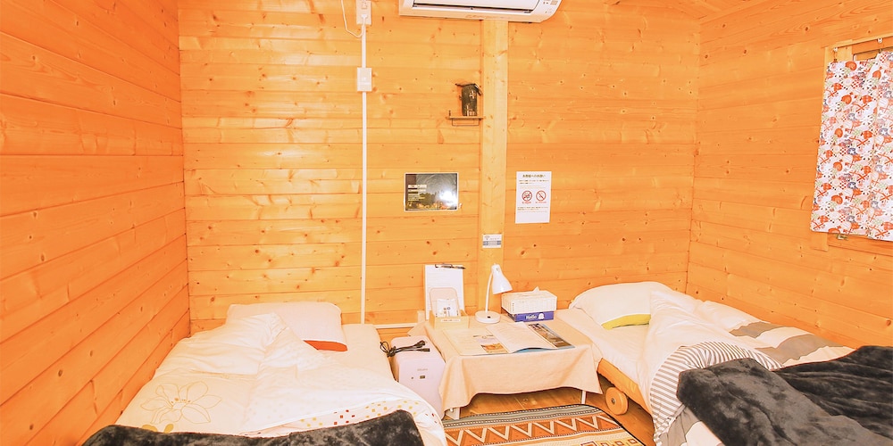 ベーシック コテージ 客室3 | 星逢える宿 森のコテージ気仙沼