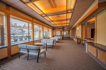 猪苗代磐梯山麓温泉　静楓亭