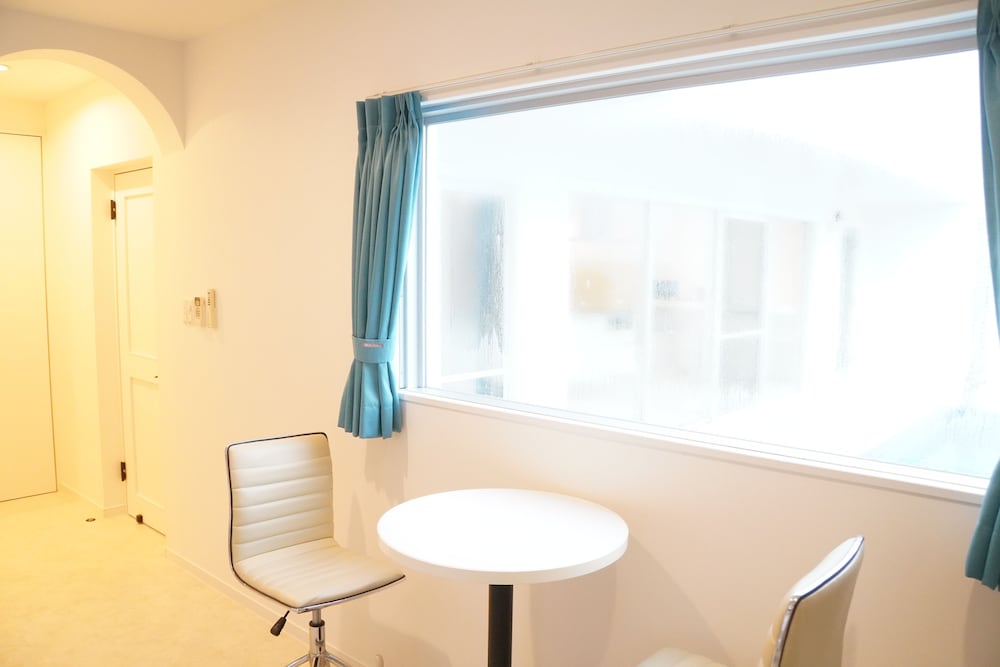 デラックス ルーム 客室5 | ブルーシャローズ恩納村リゾート