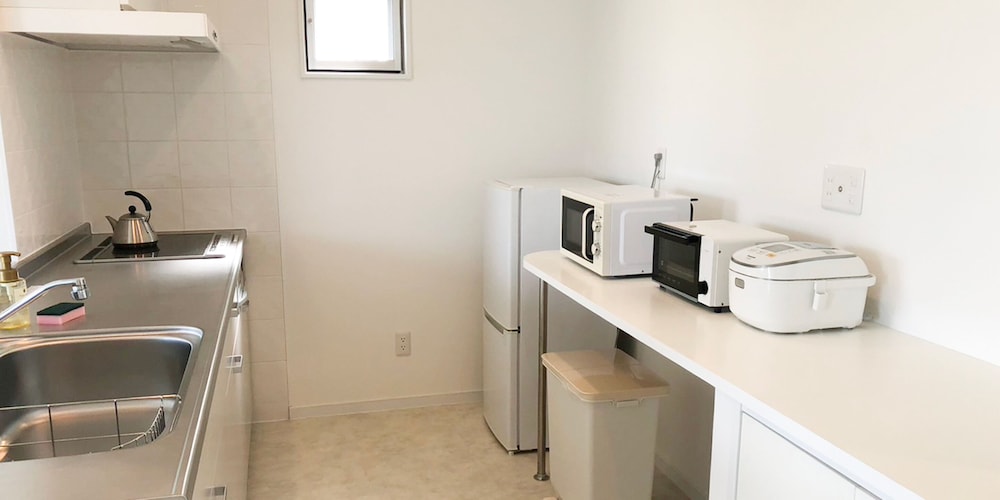 スーペリア ルーム 専用キッチン0 | ブルーシャローズ恩納村リゾート