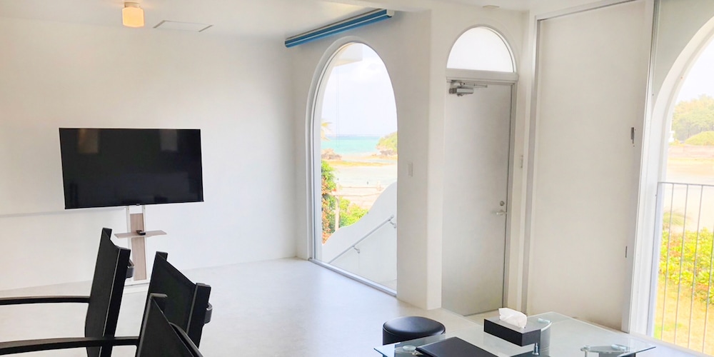 スーペリア ルーム 客室8 | ブルーシャローズ恩納村リゾート