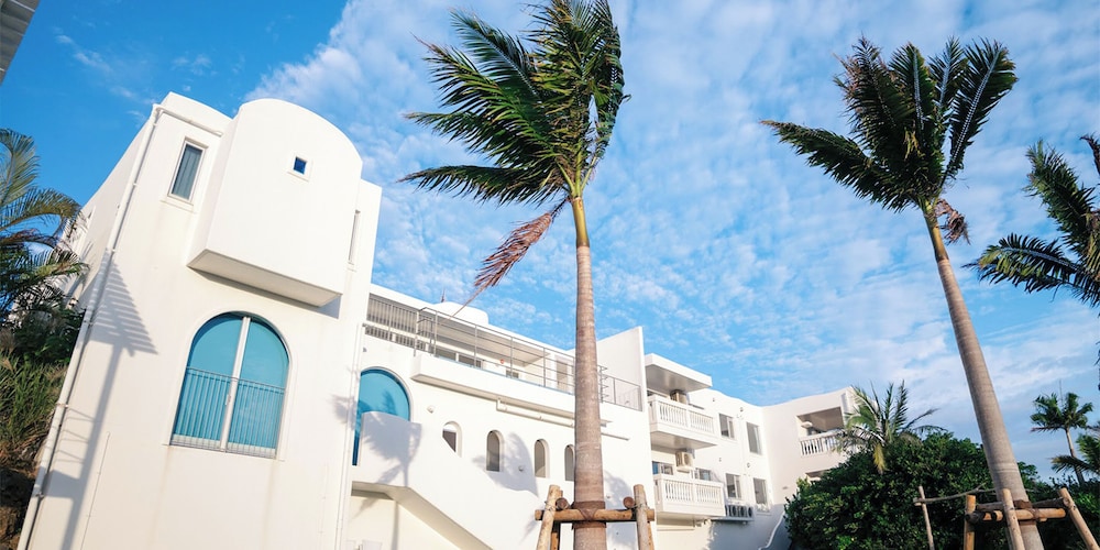 メインイメージ | ブルーシャローズ恩納村リゾート