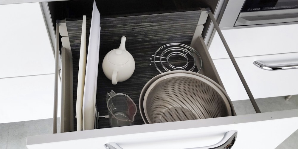 デラックス ルーム 専用キッチン4 | ブルーシャローズ恩納村リゾート