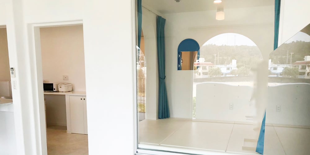 スーペリア ルーム 客室3 | ブルーシャローズ恩納村リゾート