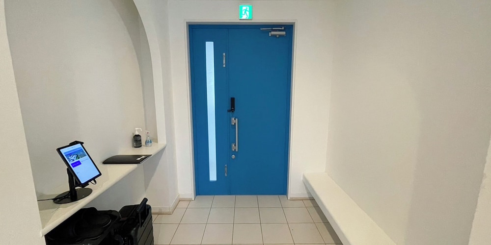 デラックス ルーム 客室12 | ブルーシャローズ恩納村リゾート