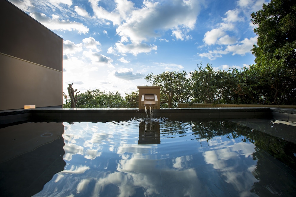 オーシャンパノラマビュー露天風呂付き離れ特別室 禁煙 燦然峰 -sanzenhou- バスルーム0 | 間人温泉 炭平