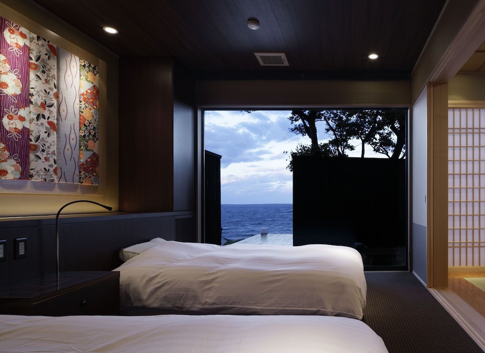 パーシャル オーシャン露天風呂付き離れ客室 禁煙 風乃音 -kazenone- | 間人温泉 炭平