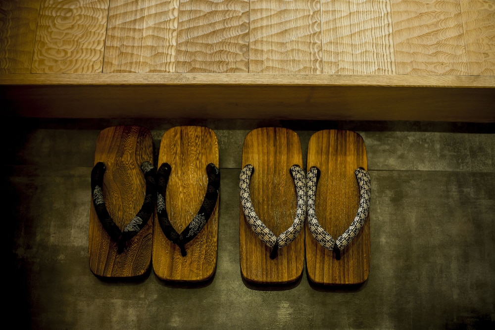 オーシャンビュー 和洋室10畳 禁煙 さざ波 -sazanami- 客室8 | 間人温泉 炭平