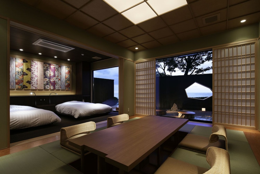 パーシャル オーシャン露天風呂付き離れ客室 禁煙 風乃音 -kazenone- 客室3 | 間人温泉 炭平