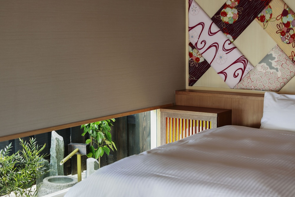 オーシャンビュー温泉付き離れ 禁煙 季音庵 -kinean- 客室5 | 間人温泉 炭平