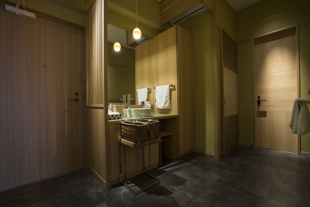 オーシャンビュー 和洋室10畳 禁煙 さざ波 -sazanami- 客室6 | 間人温泉 炭平