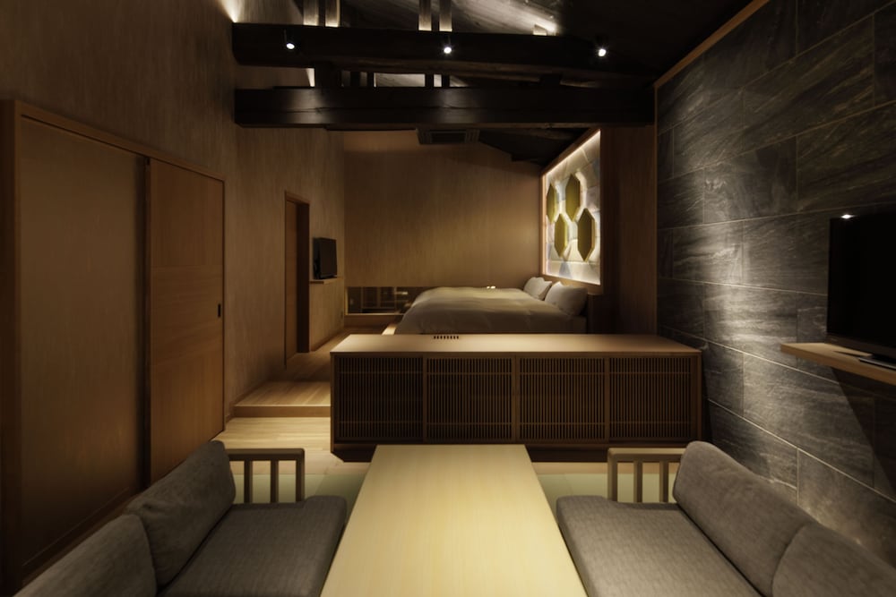 オーシャンパノラマビュー露天風呂付き離れ特別室 禁煙 光芒峰 -koubouhou- リビング エリア0 | 間人温泉 炭平