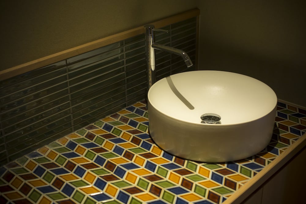 オーシャンパノラマビュー露天風呂付き離れ特別室 禁煙 光芒峰 -koubouhou- バスルーム1 | 間人温泉 炭平