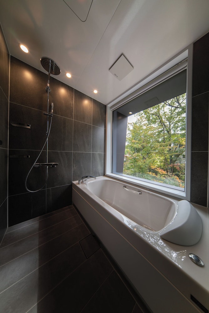 ラグジュアリー シャレー バスルーム7 | シャレー インフィニティ