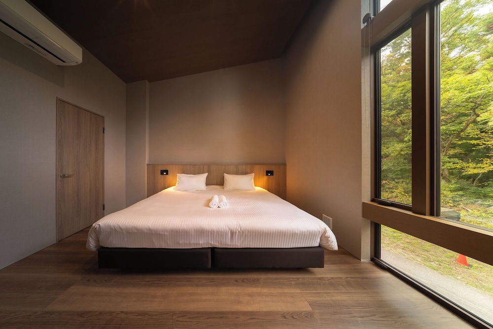 ラグジュアリー シャレー 客室1 | シャレー インフィニティ