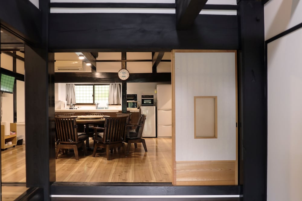 デラックス ハウス 客室3 | 一宿一景一生縁・千葉県四街道