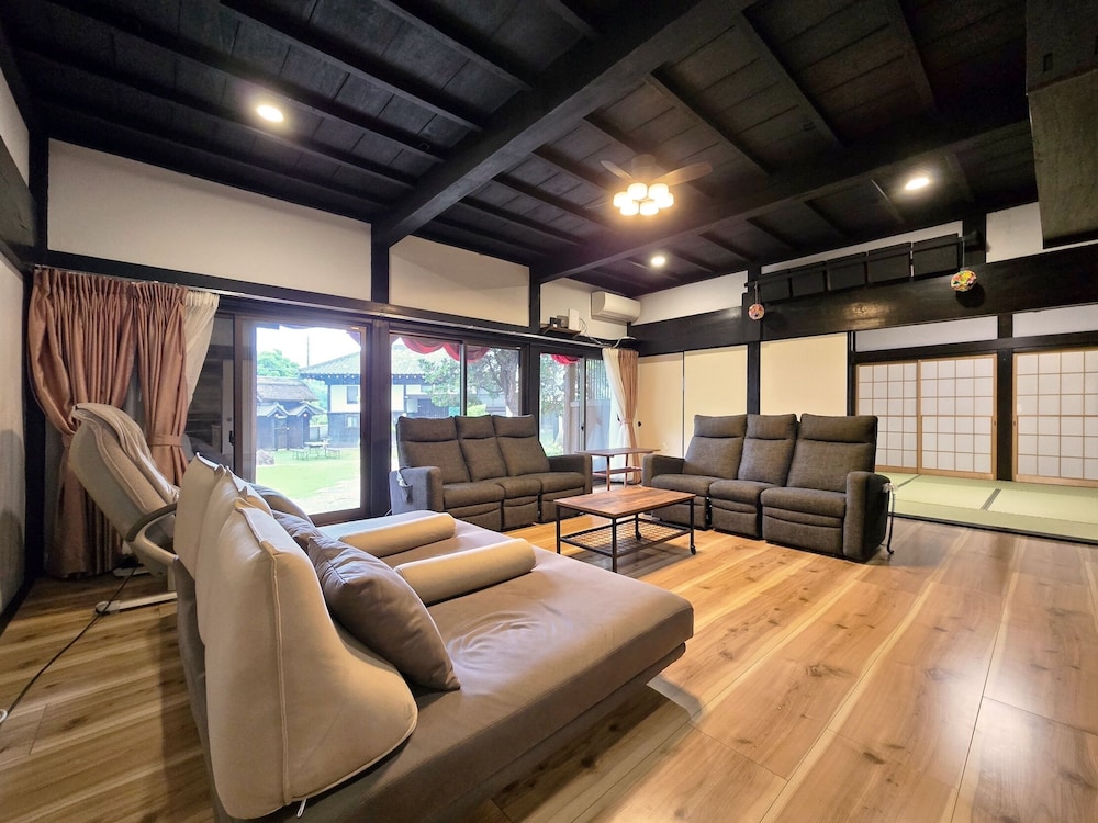 デラックス ハウス 客室18 | 一宿一景一生縁・千葉県四街道