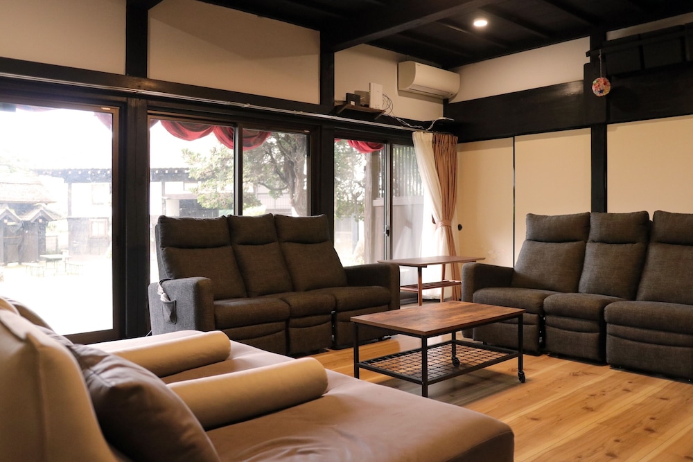 デラックス ハウス 客室5 | 一宿一景一生縁・千葉県四街道