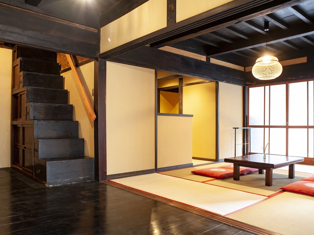 濱古屋 「左舷」－HAMAKOYA Sagen－（はなれ1棟・2ベッドルームあり）＜6名定員＞ 禁煙 客室9 | RITA 出雲鷺浦