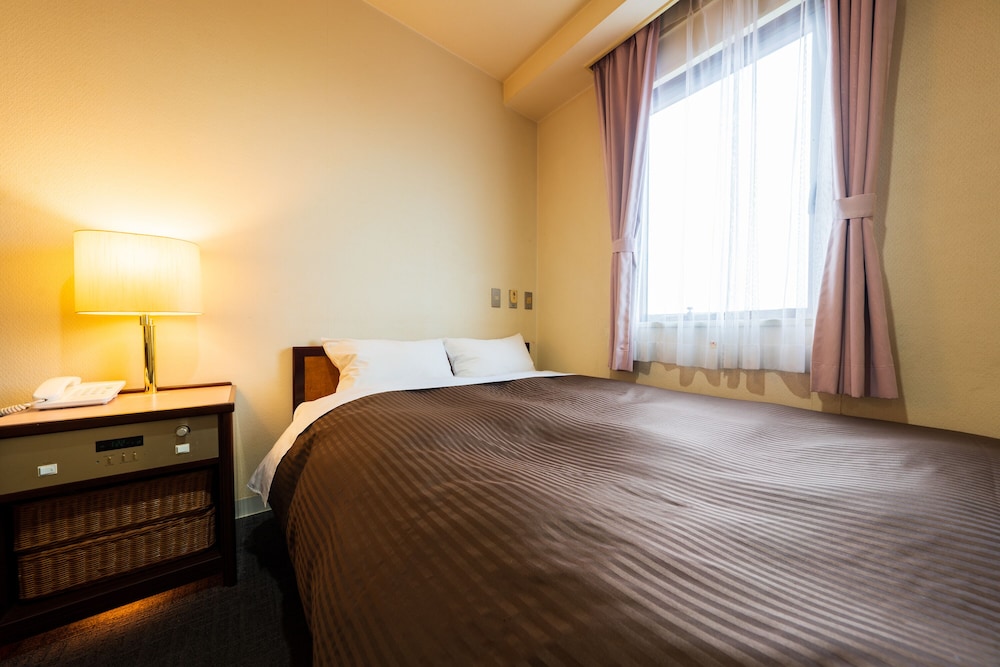 ダブルルーム 喫煙可 | 宇佐ホテルリバーサイド