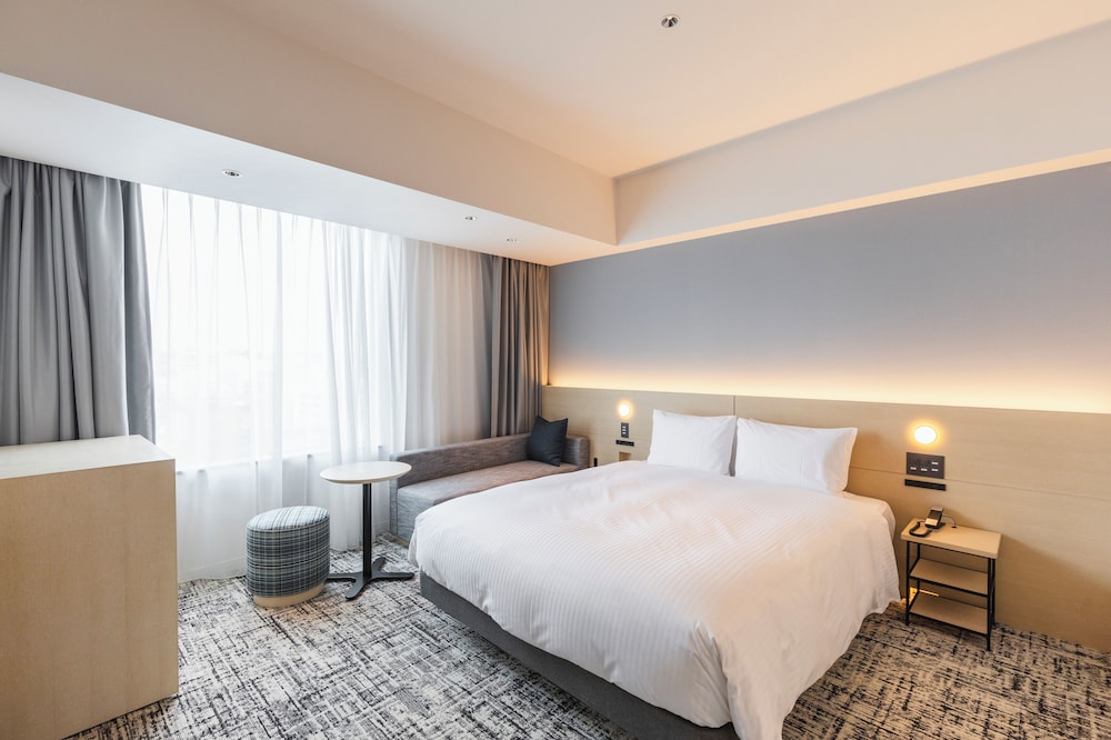 ユニバーサルダブル 禁煙 | 相鉄ホテルズ ザ・スプラジール 横浜