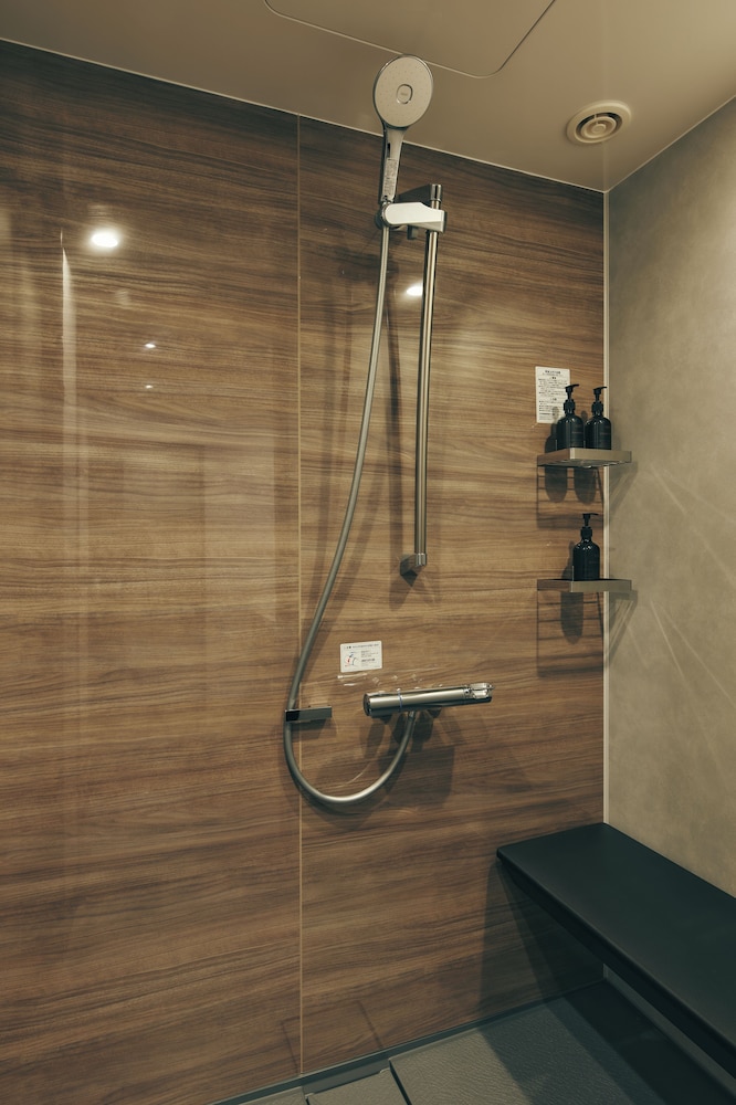 スタンダード ルーム 禁煙 バスルーム1 | illi Mani Shibuya