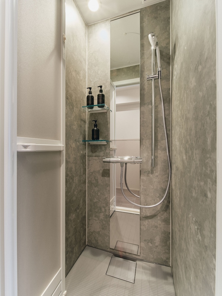 スーペリア アパートメント 禁煙 バスルーム3 | illi Mani Shibuya