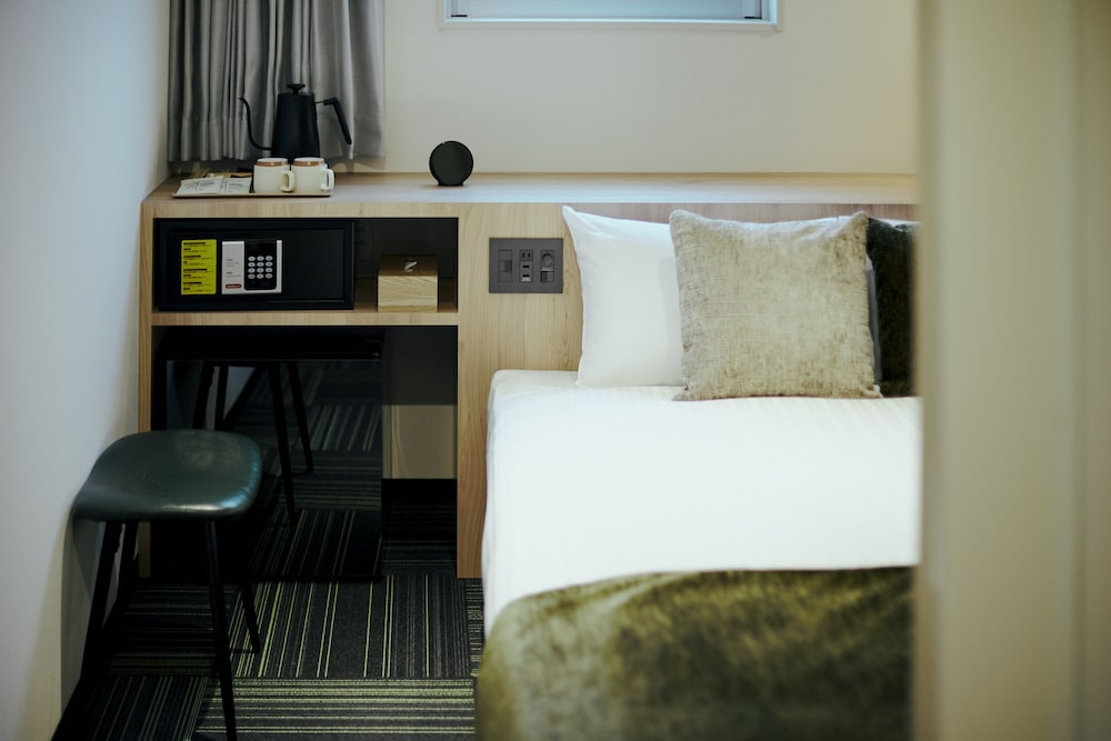 ダブルルーム 客室3 | R Hotel Kansai Airport