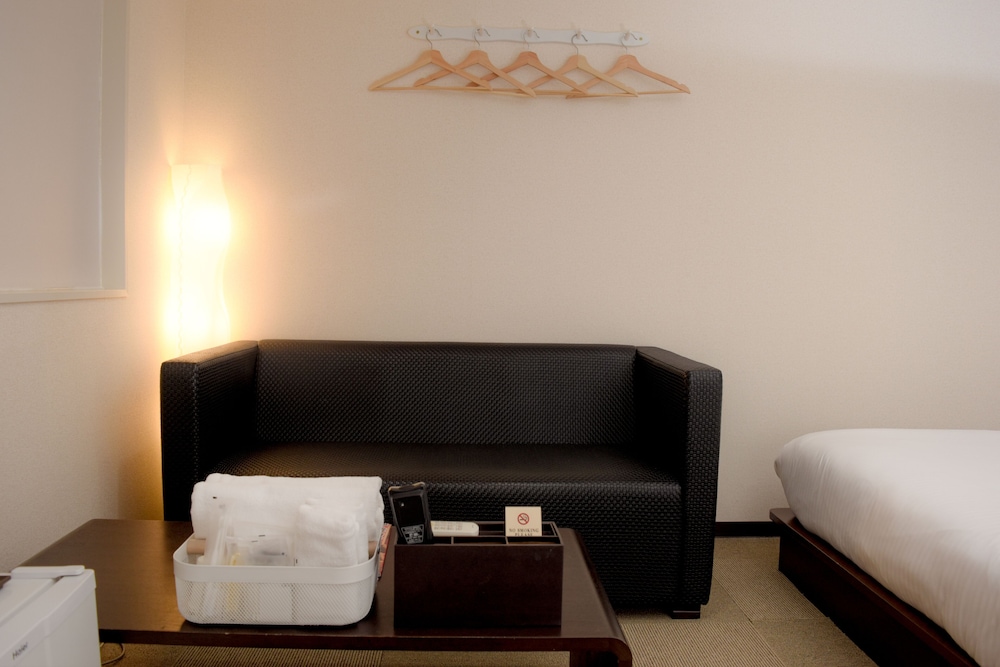 デラックス ダブルルーム 客室7 | HOTEL G-CUE 大阪谷町