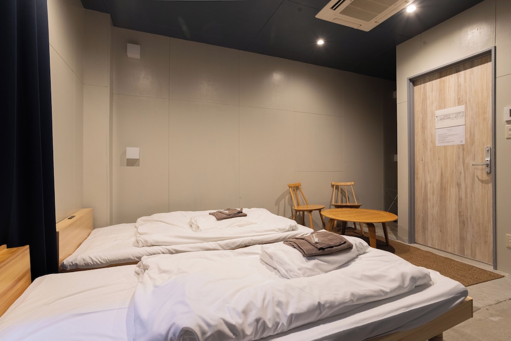 スタンダード ツインルーム 客室3 | Hostel STAND BY ME