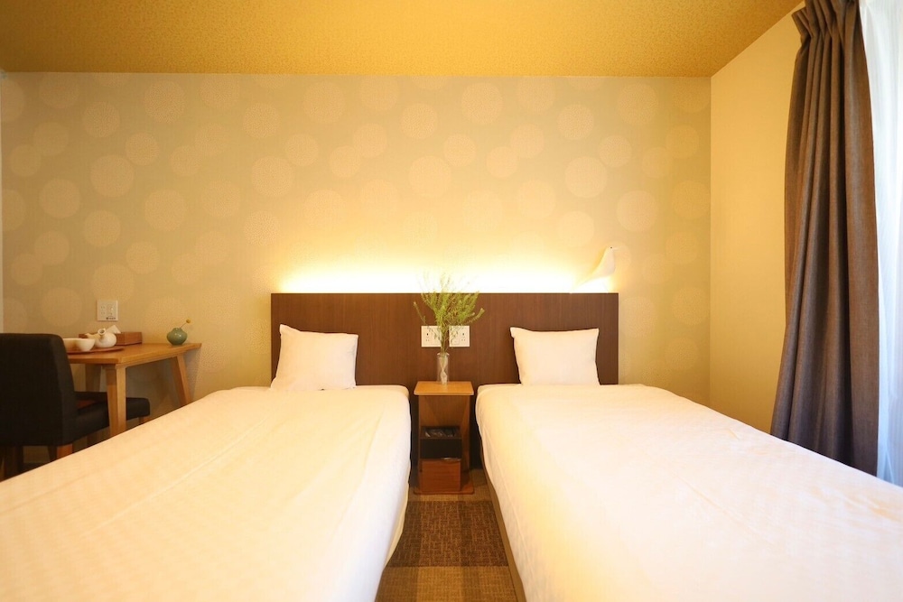 ベーシック ツインルーム 客室7 | Hotel the Point 清水五条