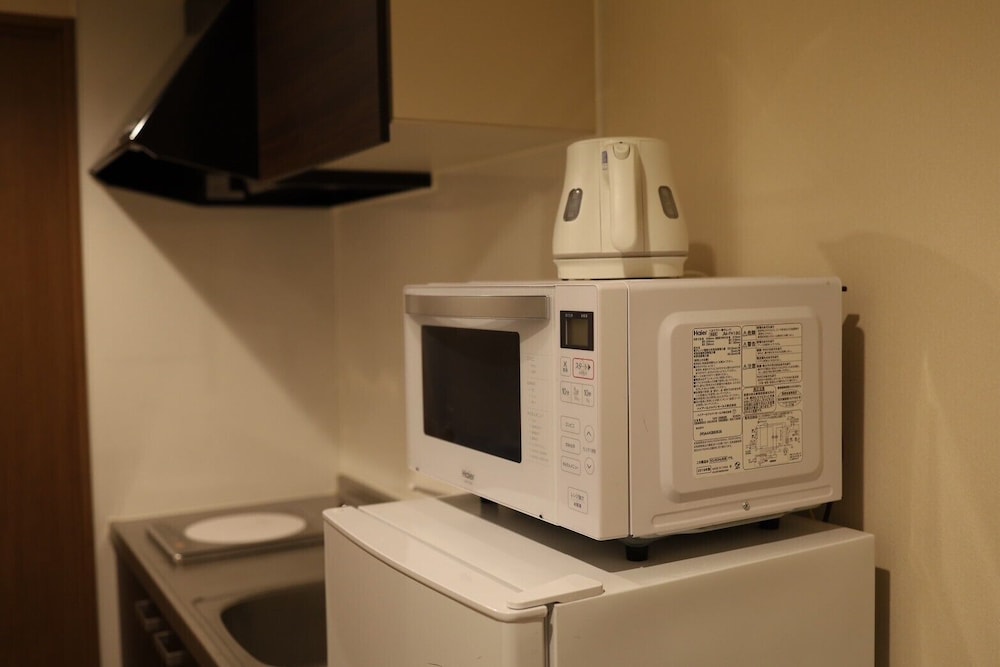 ベーシック ツインルーム 専用キッチン7 | Hotel the Point 清水五条