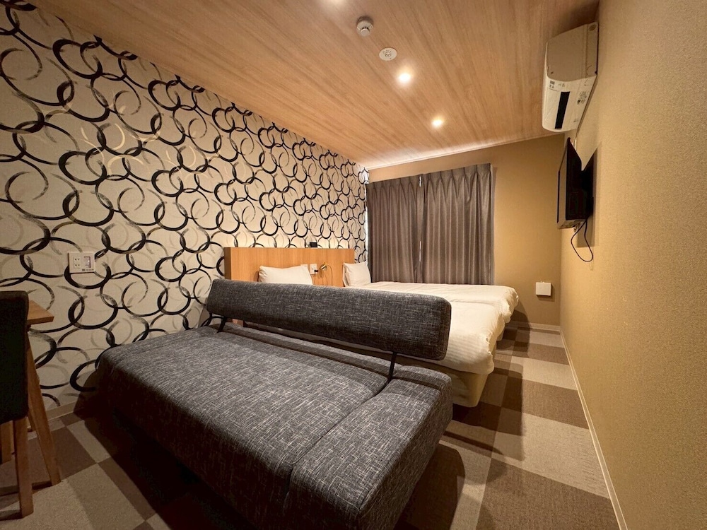 4 人部屋 客室3 | Hotel the Point 清水五条