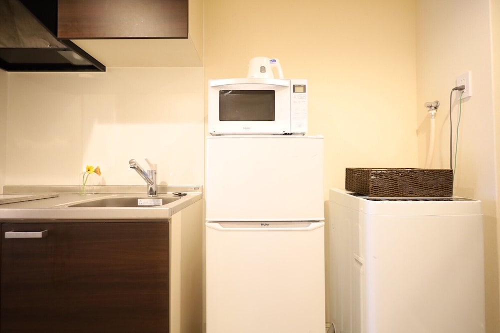 ベーシック ツインルーム 専用キッチン3 | Hotel the Point 清水五条