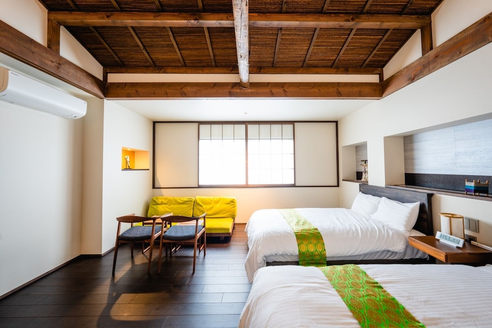 クラシック ツインルーム ベッド (複数台) 禁煙 専用バスルーム 客室4 | 楽々庵