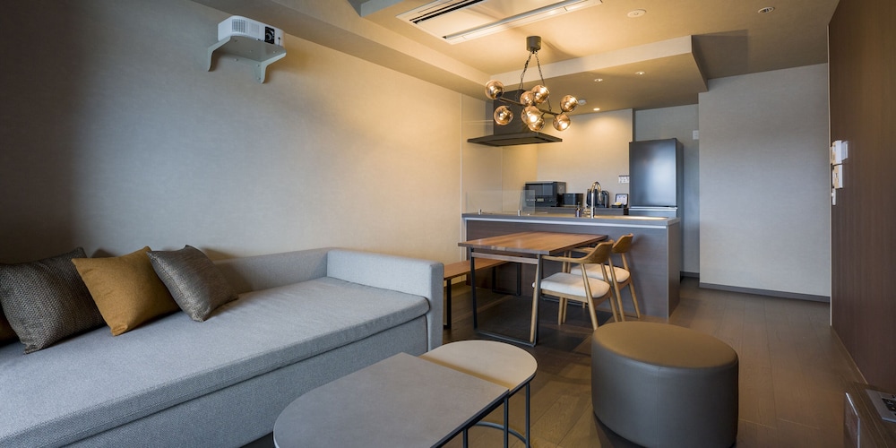 2ダブルベッド+ソファ/ ペット不可 5名定員 禁煙 | Rakuten STAY FUJIMI TERRACE 箱根芦ノ湖　