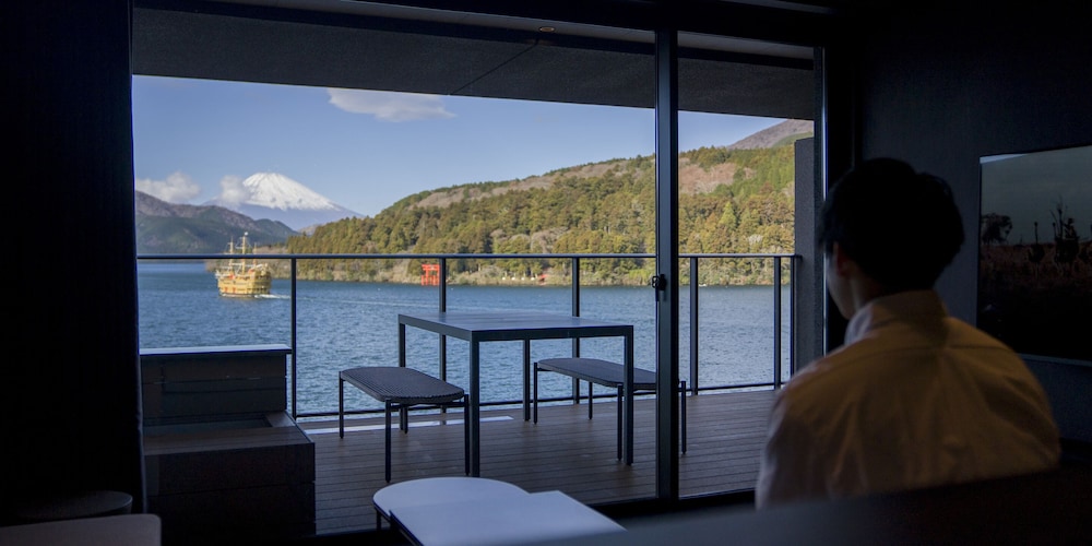 4ダブルベッド/ペット不可 10名定員 禁煙 部屋からの景観2 | Rakuten STAY FUJIMI TERRACE 箱根芦ノ湖　