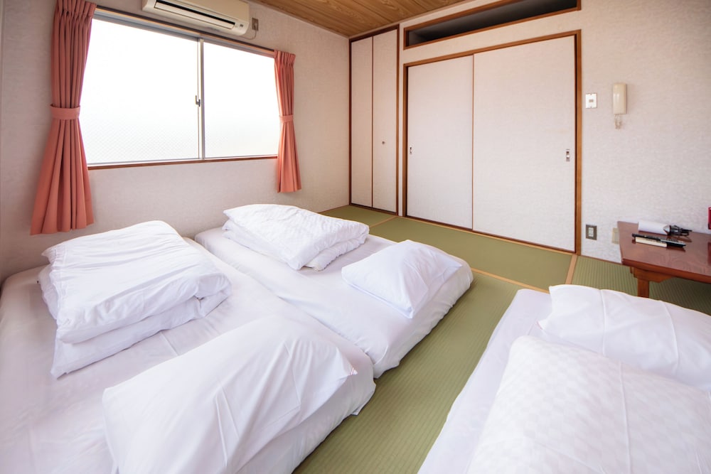 ベーシック トリプルルーム 客室15 | 大和西大寺HOTEL SHINDAI